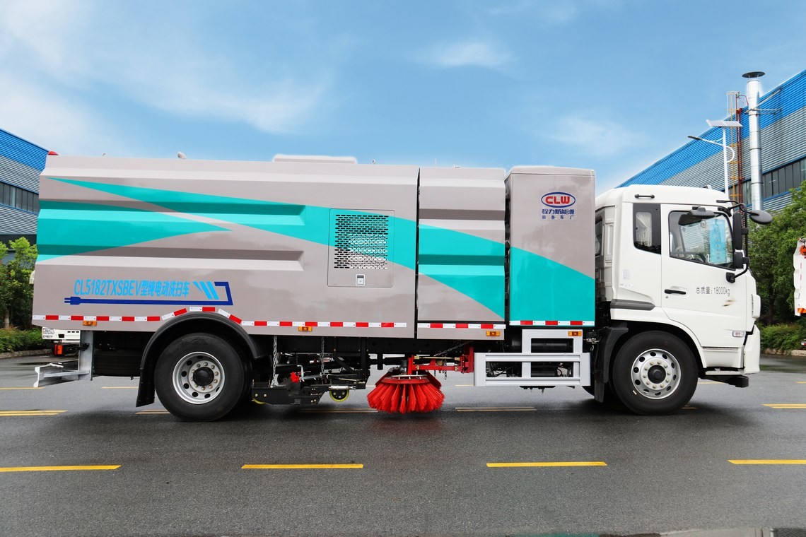 东风天锦纯电动洗扫车