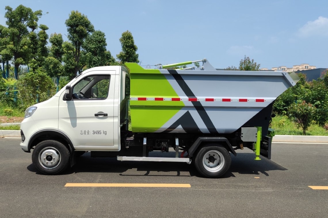 东风纯电动自装卸垃圾车