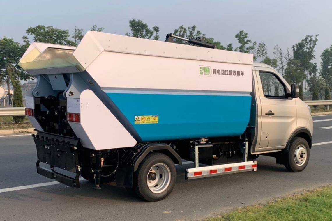 东风纯电动自装卸垃圾车