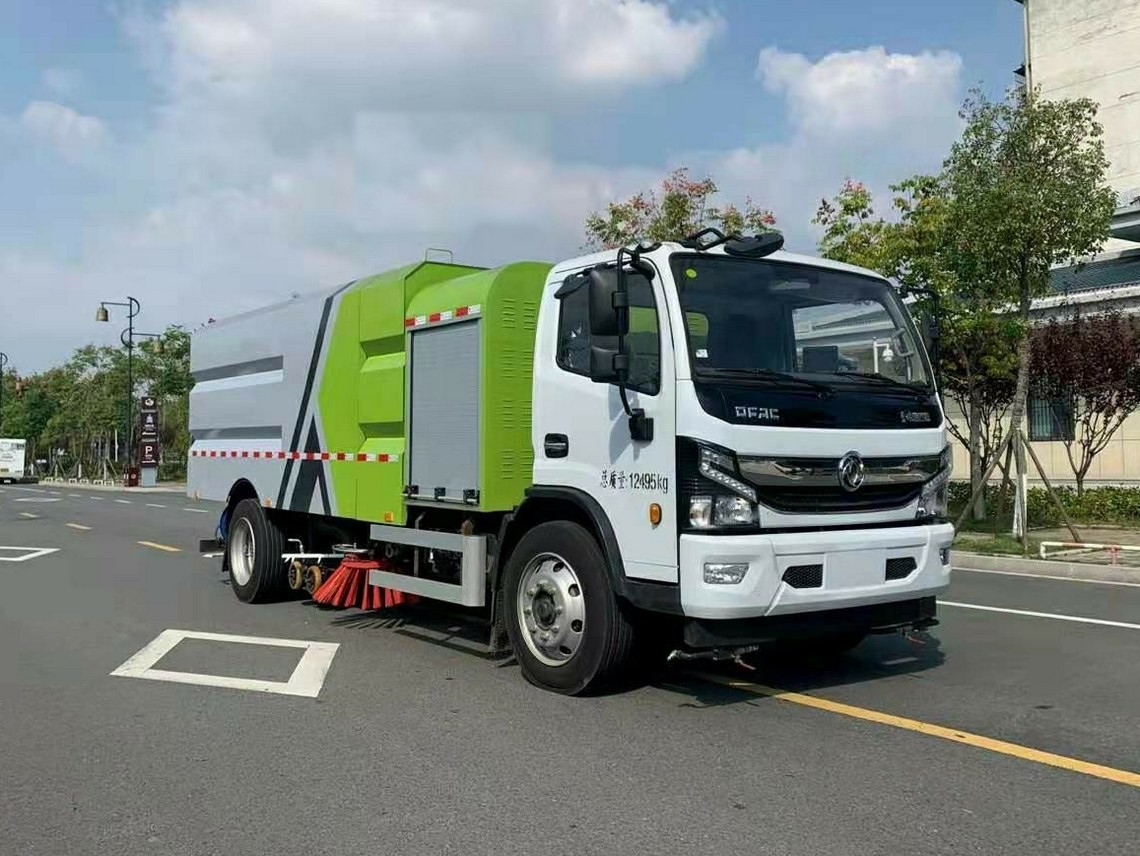 东风凯普特纯电动洗扫车