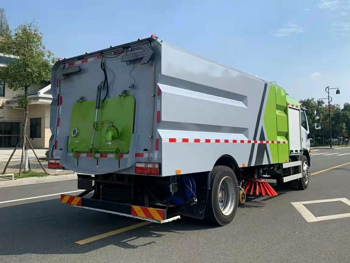 东风凯普特纯电动洗扫车