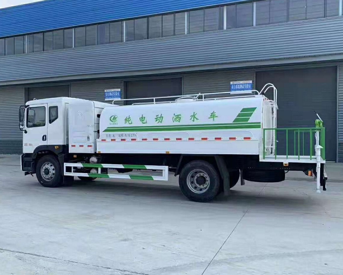 东风10方纯电动洒水车