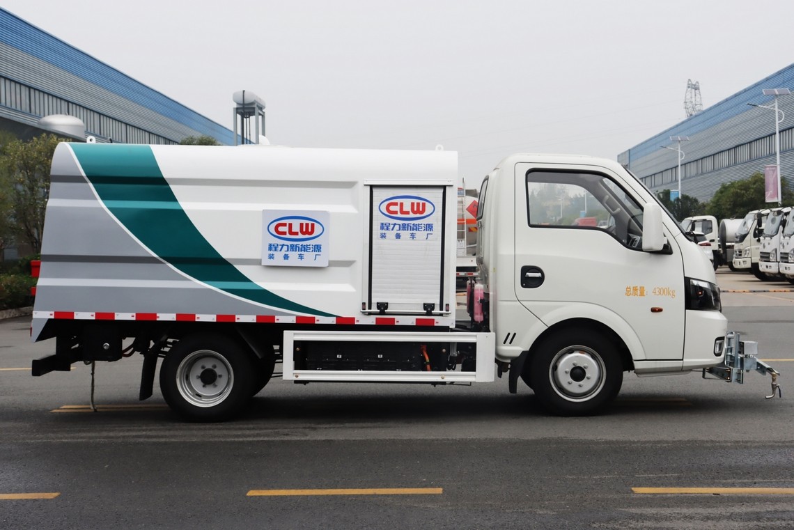 比亚迪T4纯电动路面清洗车