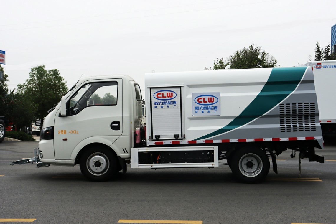 比亚迪T4纯电动路面清洗车