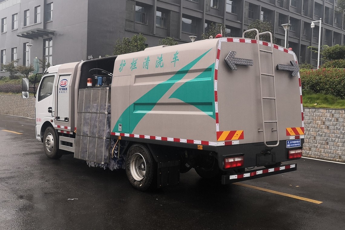 东风凯普特纯电动护栏清洗车