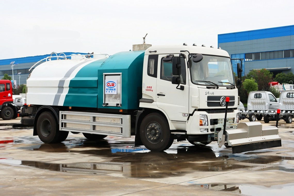 东风天锦纯电动路面清洗车