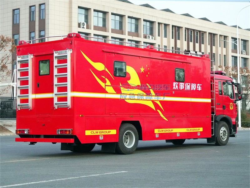 重汽汕德卡餐车200人