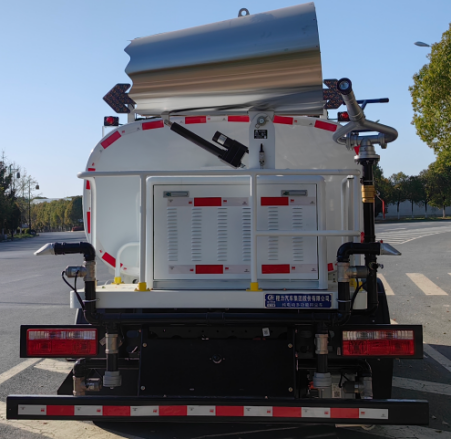 10t纯电动多功能抑尘车