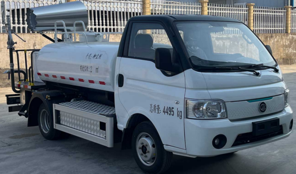 4.5T纯电动多功能抑尘车