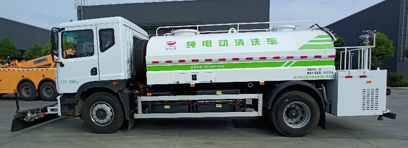 18t纯电动清洗车