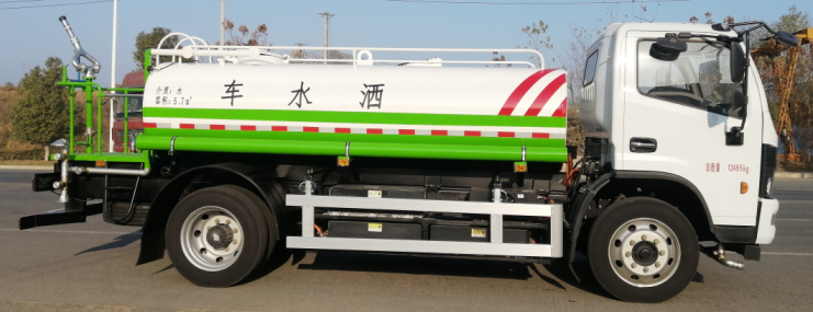 12.5t纯电动洒水车