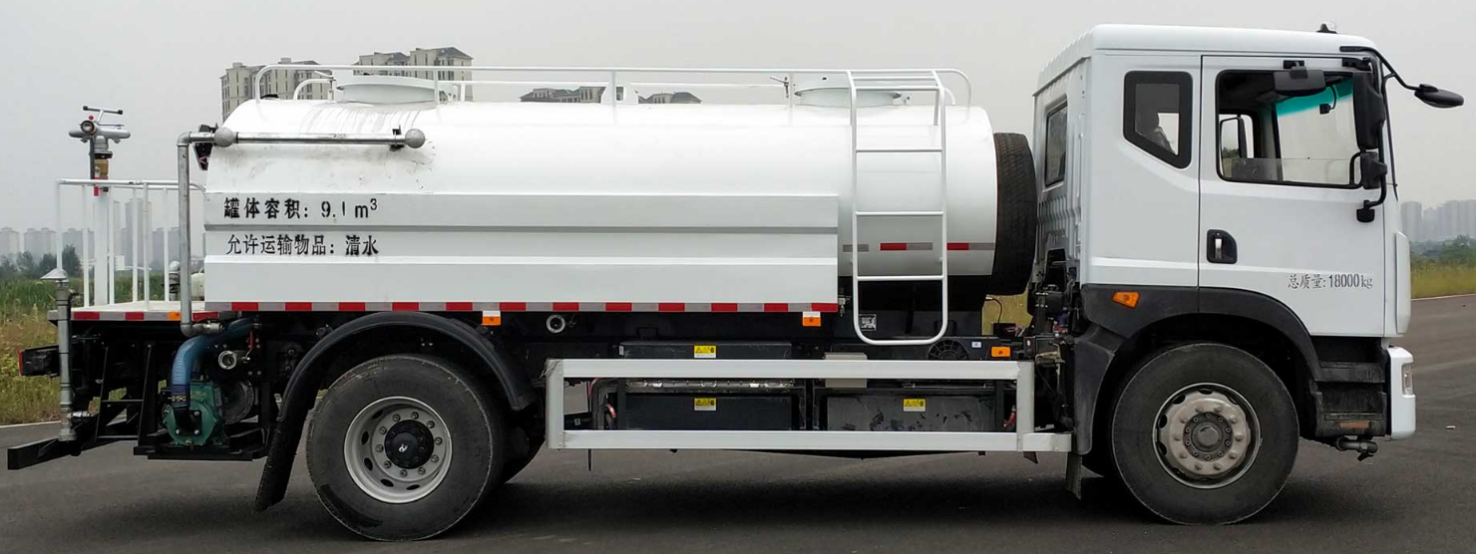 18t纯电动洒水车