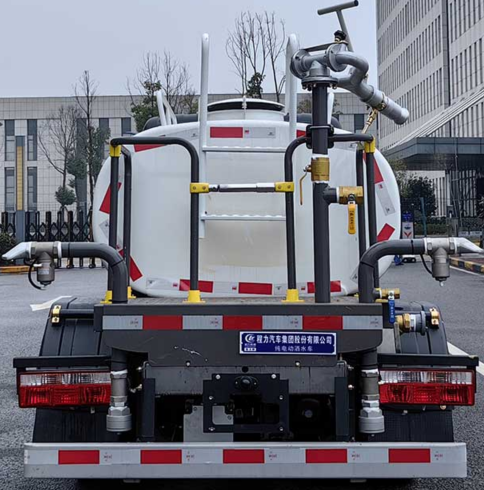 4.5T纯电动洒水车 程力