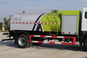 18t纯电动清洗车