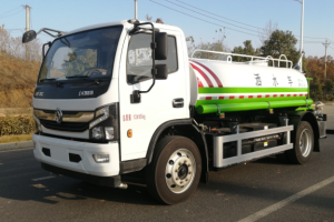 12.5t纯电动洒水车
